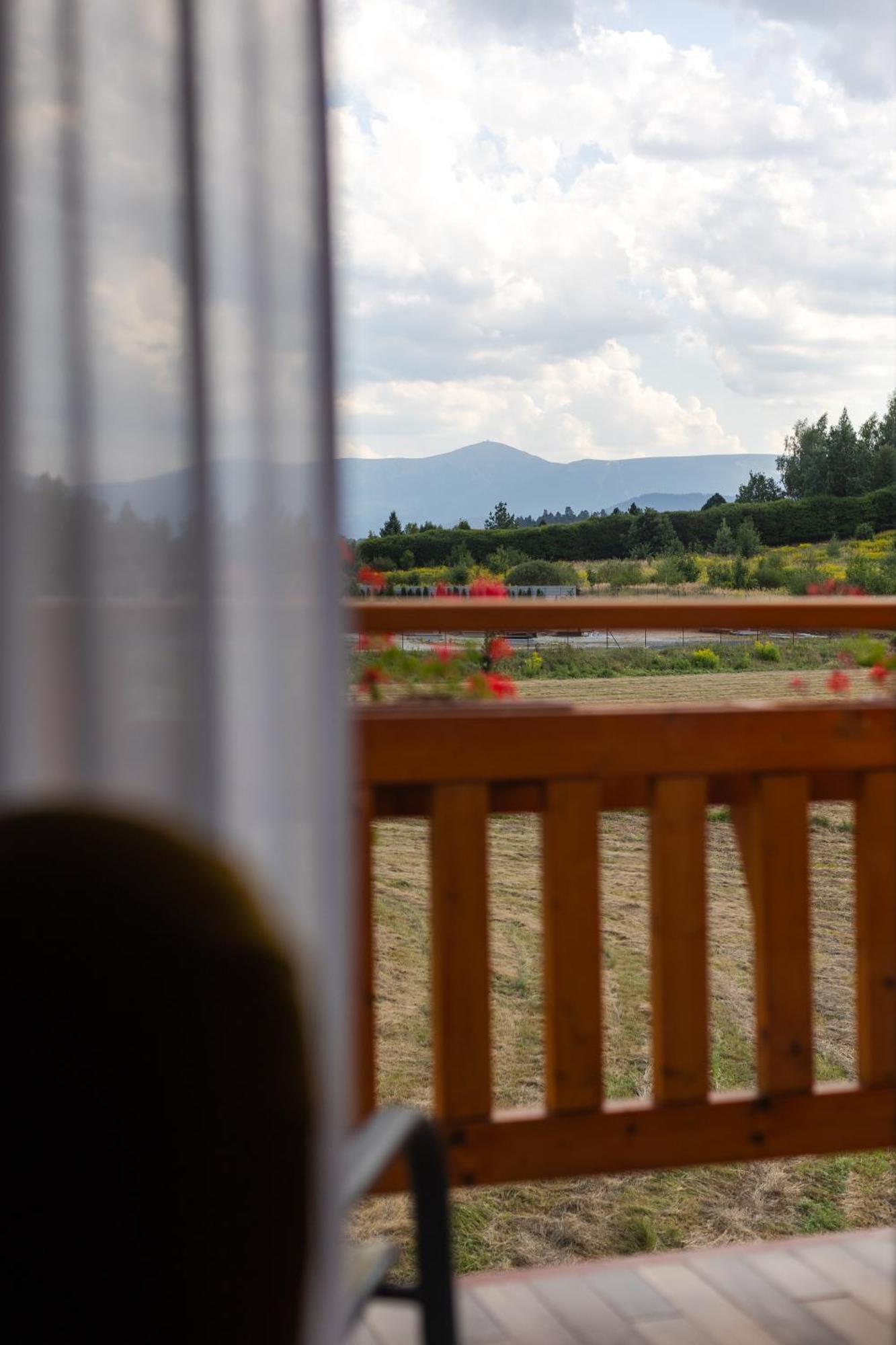 Mazurkowa - Z Widokiem Na Karkonosze I Sniezke, Darmowy Parking, Obok Restauracja Mazurkowa Chata Jelenia Góra Exterior foto