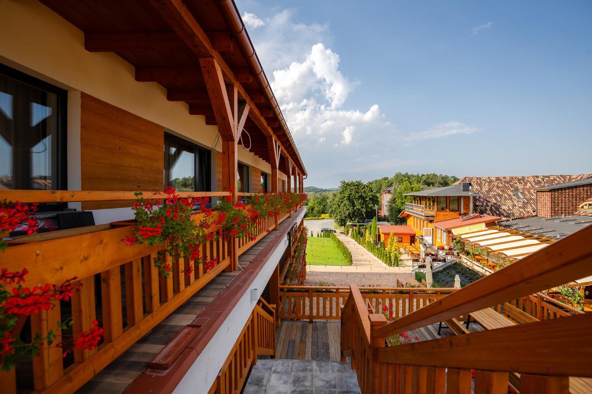 Mazurkowa - Z Widokiem Na Karkonosze I Sniezke, Darmowy Parking, Obok Restauracja Mazurkowa Chata Jelenia Góra Exterior foto